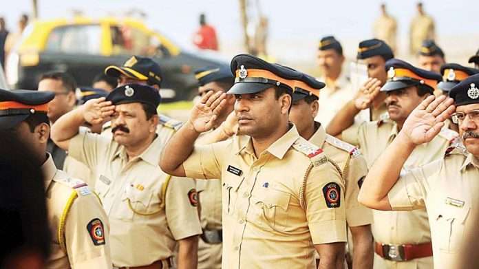 police recruitment 2022 maharashtra police bharti website hangs candidates Demand to extend the deadline for applying police recruitment