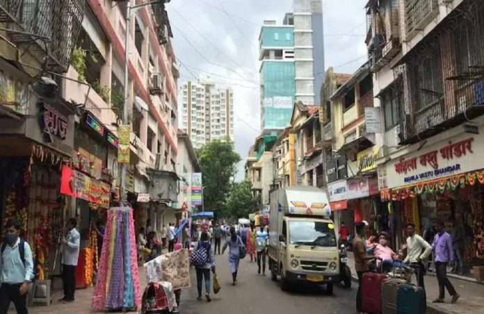 marathi signboards forced on shops im mumbai action wiil be taken from 1 october 1