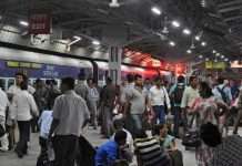 11 fake ttes were caught doing duty in new delhi railway station