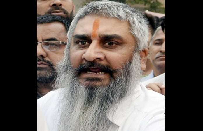 punjab shiv sena leader sudhir suri shot dead during in amritsar