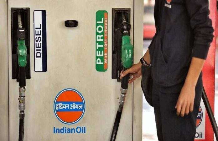 Good News: Petrol-diesel has become cheaper in Maharashtra
