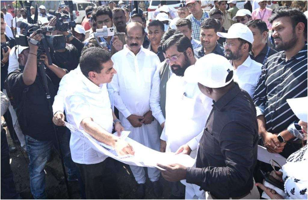 Inspection of pre-monsoon works by Chief Minister Eknath Shinde VVP96