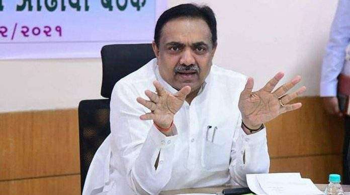Jayant Patil criticized the government on the issue of reservation PPK