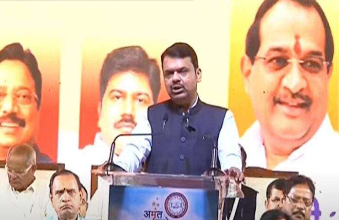 important announcement by Devendra Fadnavis for redevelopment of buildings in Mumbai