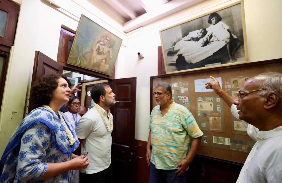 Rahul Gandhi visited Mani Bhavan, Mahatma Gandhi residence